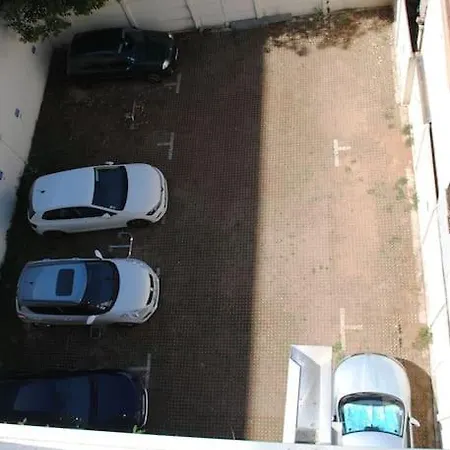 아파트 Walk To The Beach, Flat With Terrace And Parking *